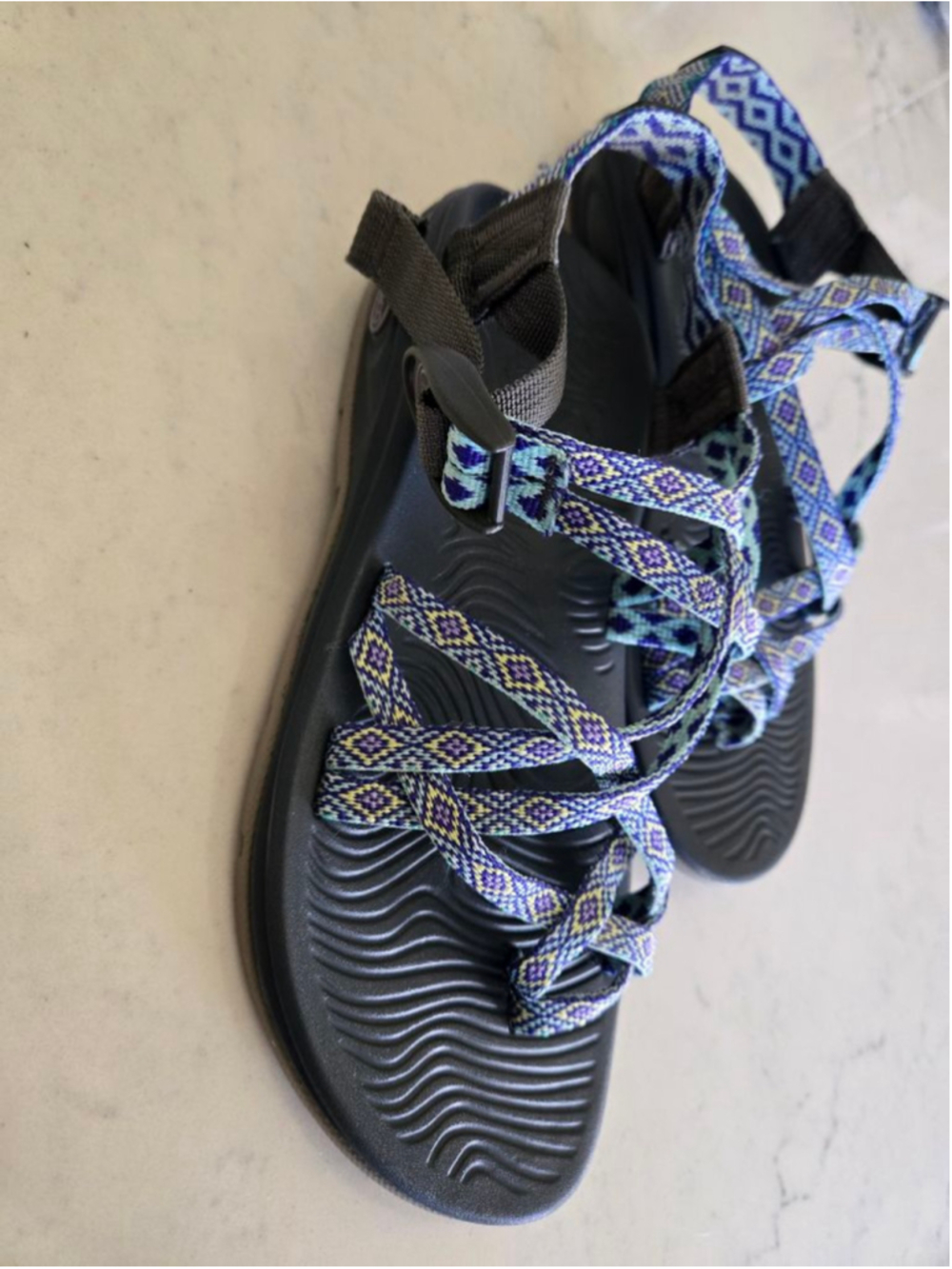 Women's Chaco Sandals Size 8 Black with Purple and Yellow Straps - Picture 2 of 10